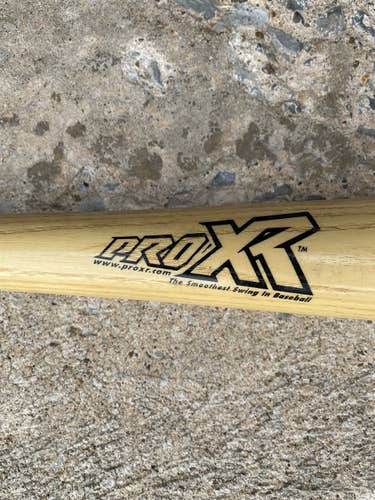 Pro XR 271a 33” Wood Bat Baseball