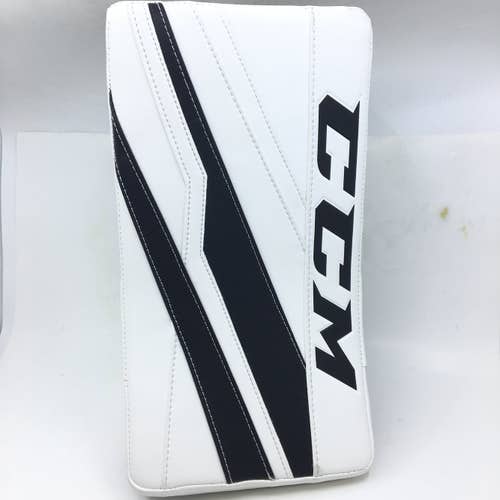 White Senior New CCM Regular Extreme Flex III E3.9
