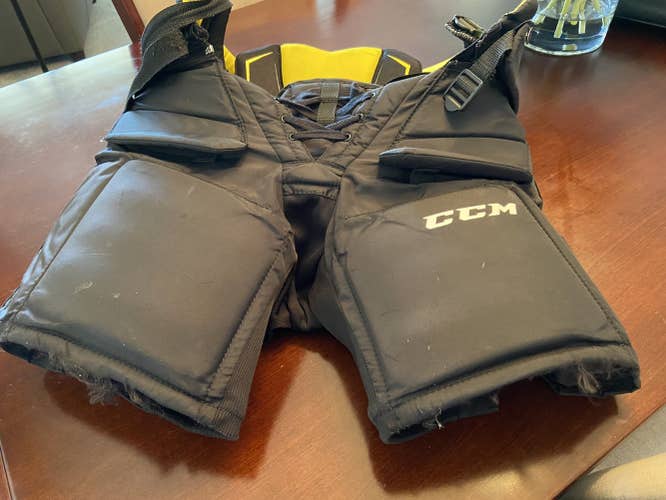 CCM junior goalie pants