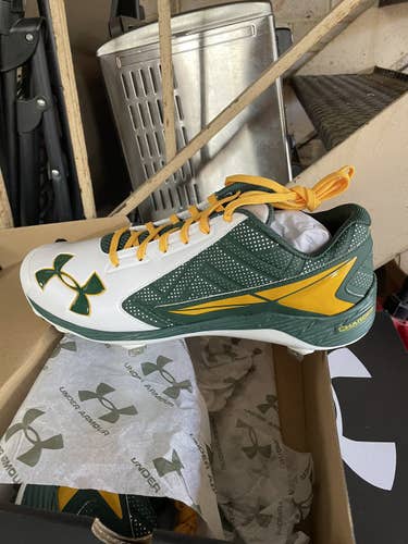 White Men's Metal Low Cut Team Yard Low