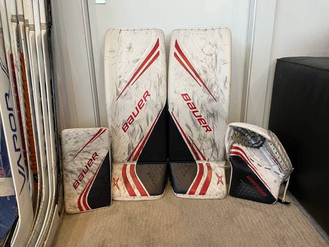 Michael DiPietro Bauer Vapor 2X Pro Goalie Full Set