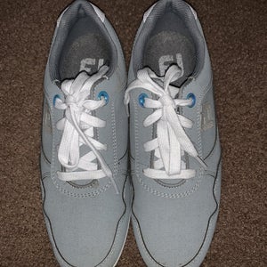 Gray Women's Size 5.5 (Women's 6.5) Footjoy Golf Shoes