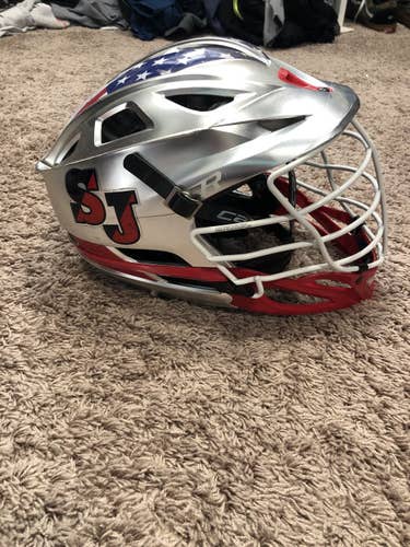Silver with red accents - Cascade R lax helmet (America Inspired Stickers)