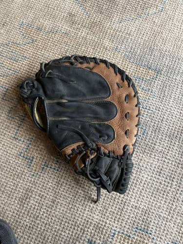 Used Right Hand Throw 32" Signature Series Baseball Glove
