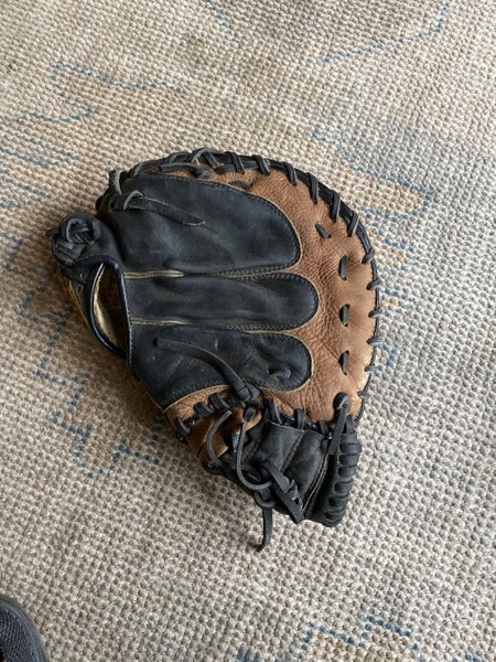 Used Right Hand Throw 32" Signature Series Baseball Glove