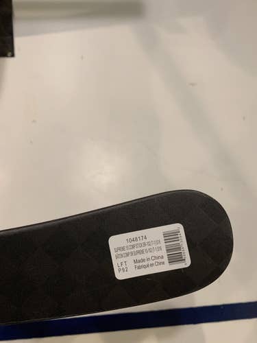 Senior Left Hand Mid Pattern Supreme 1S Hockey Stick
