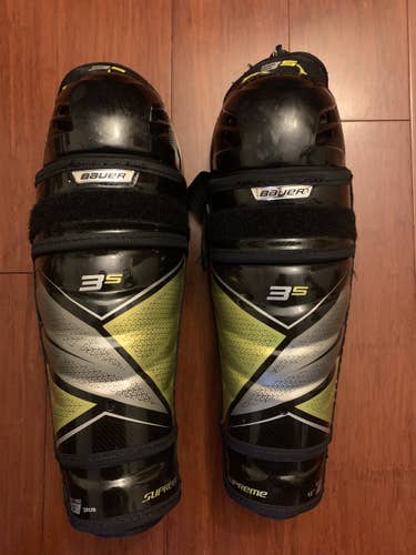 Bauer 3s Shin Guards. 12 Inch