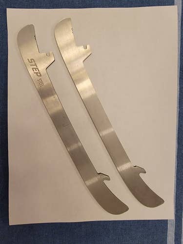 NEW STEP STEEL PROXS RUNNER SB XS STAINLESS 246/247 - SIZE 5