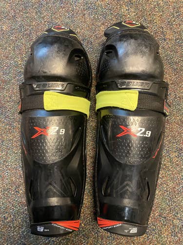 Senior Bauer  Vapor X2.9 Shin Pads