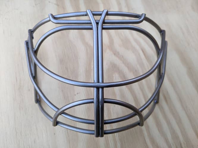 Senior Used Bauer NME and Concept Titanium Wire Goalie Cat Eye Cage