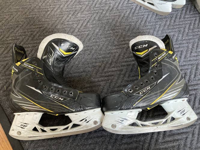 Junior Used CCM Tacks 5092 Hockey Skates Regular Width Size 6