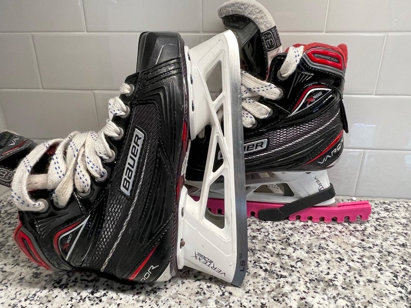 Used Bauer Regular Width Size 3.5 vapor x900 Hockey Goalie Skates