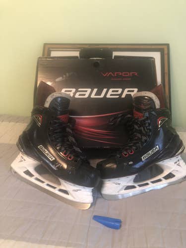 Senior Bauer Regular Width Size 6.5 Vapor 1X 2.0 Hockey Skates