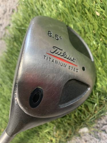 Titliest LH 975D Driver // 8.5* // New MidSize Golf Pride Grip