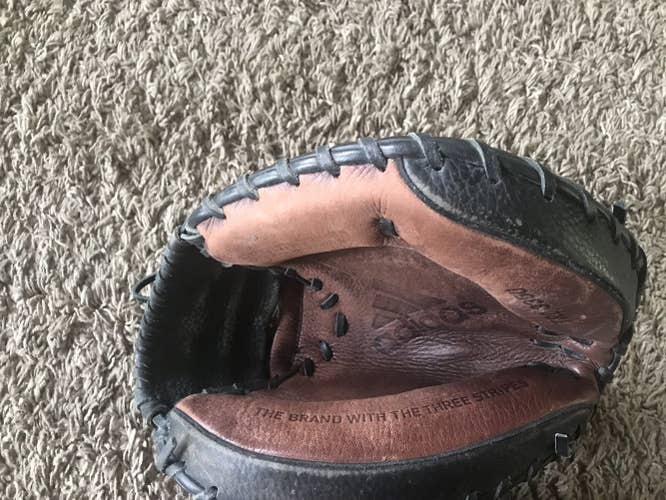 Adidas Catchers Glove