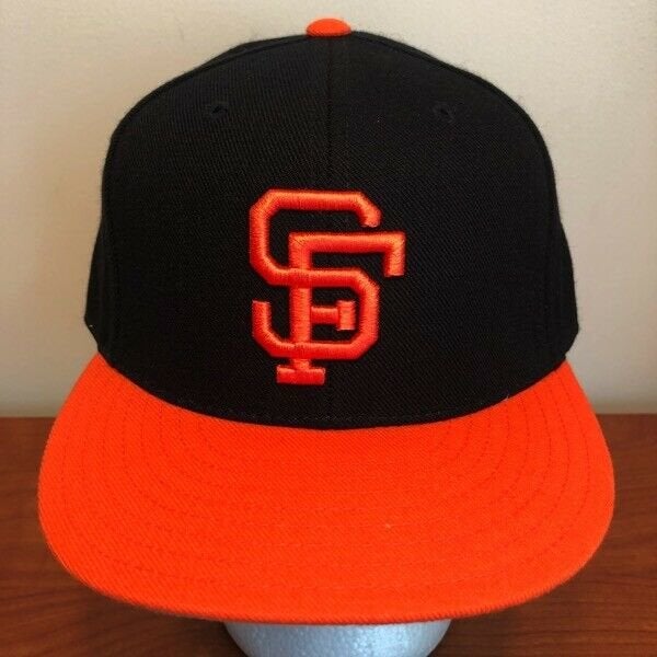 Mickey / San Francisco Giants Mashup Hat snapback 