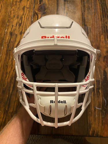 Youth Medium Riddell SpeedFlex Helmet *Like New