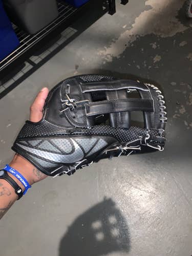 RARE Nike Outfield 12.75