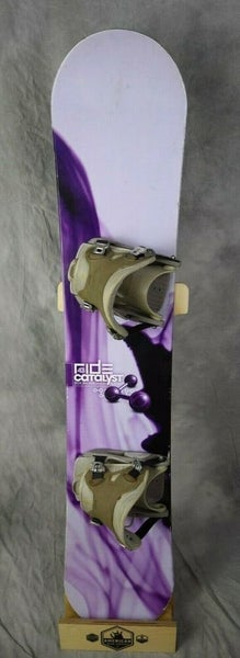 RIDE CATALYST WOMEN SNOWBOARD SIZE 143 CM WITH MEDIUM FLOW BINDINGS