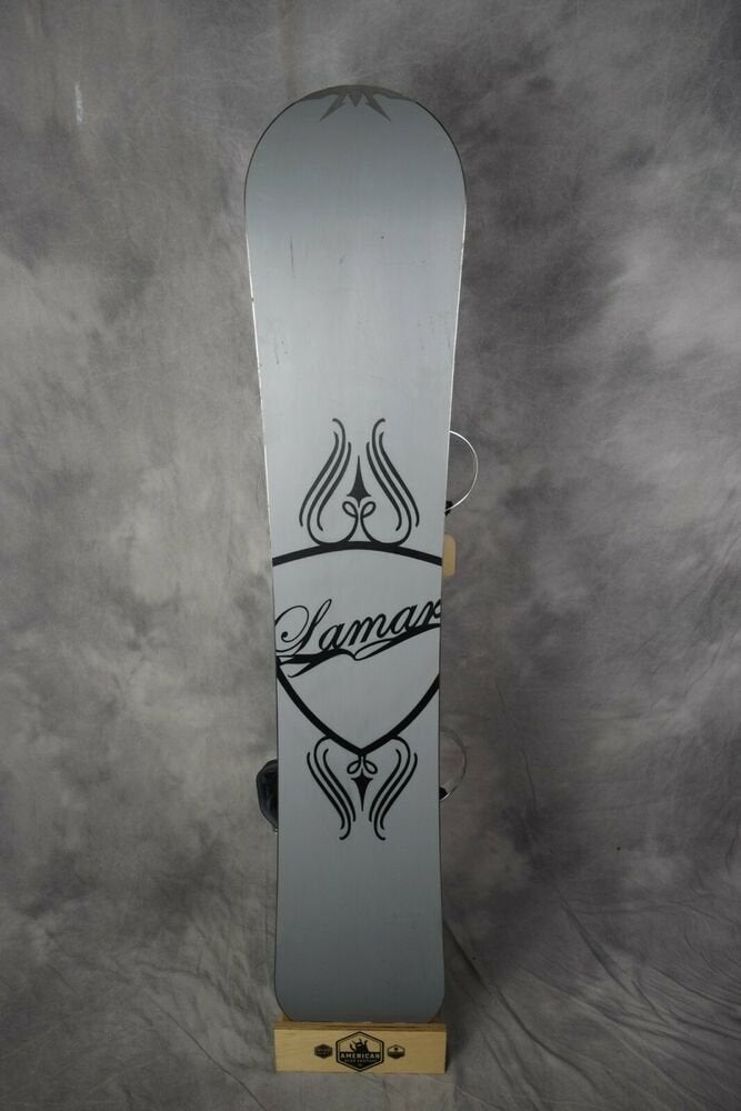 LAMAR ULTRA SNOWBOARD SIZE 154 CM WITH LARGE LAMAR BINDINGS