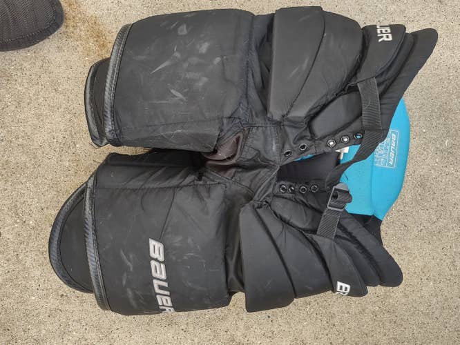 Intermediate Used Large Bauer Hockey Goalie Pants