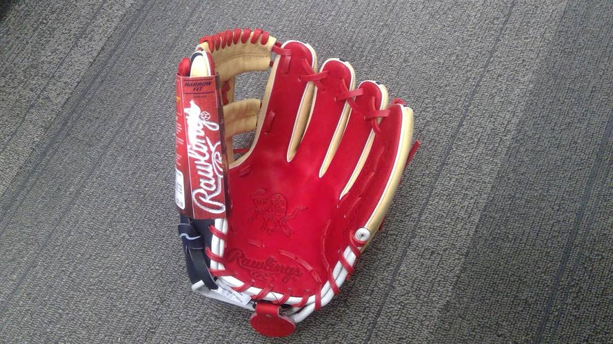 New Rawlings Right Hand Throw Heart of the Hide Baseball Glove 11.5"