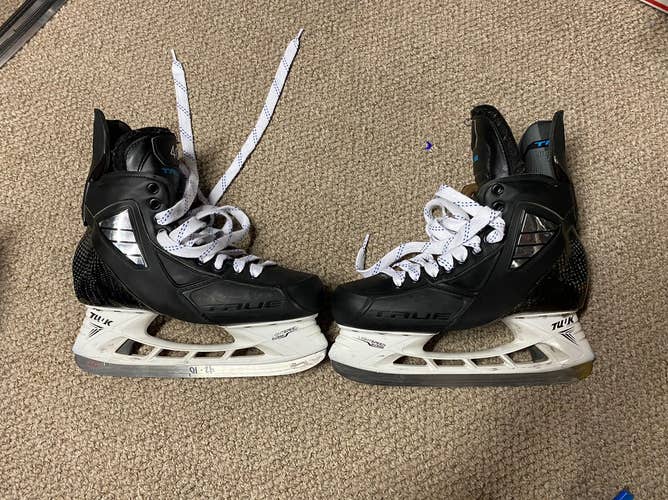 True Pro Custom Hockey Skates