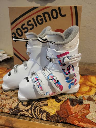 Used Kid's Rossignol All Mountain Fun Girl Ski Boots