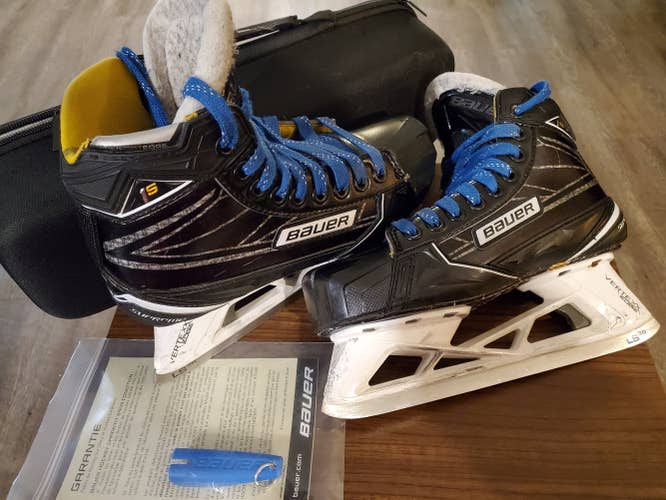 Junior Used Bauer Supreme 1S Hockey Goalie Skates Regular Width Size 3.5