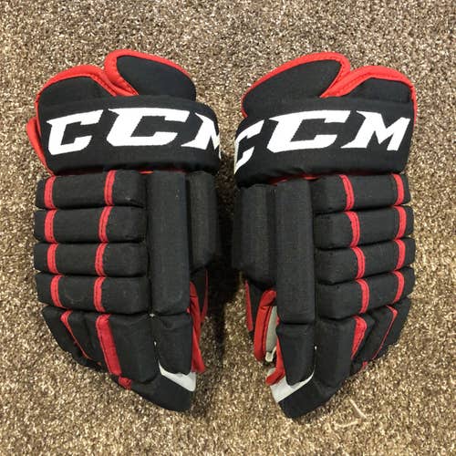 Chicago Blackhawks Black Used Senior CCM MIC 852 Gloves 14" Pro Stock