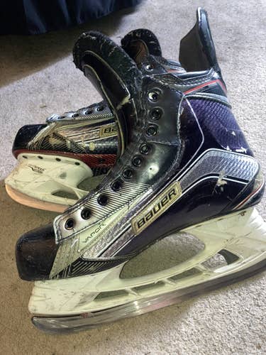 Used Bauer  Pro Stock Size 9.5 Vapor 1X Hockey Skates