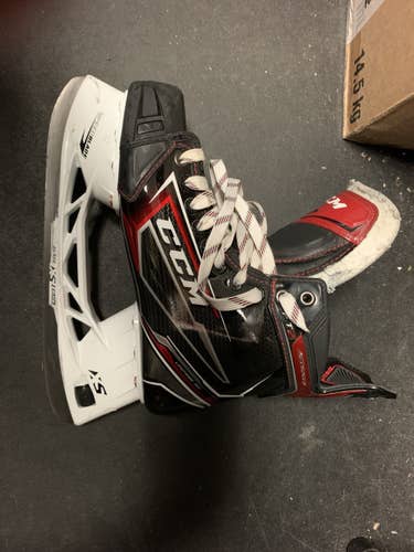 Senior CCM Regular Width Size 7 JetSpeed FT2 Hockey Skates