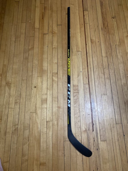 Used Senior Right Handed Mid Pattern Pro Stock RibCor Trigger 4 Pro Hockey Stick