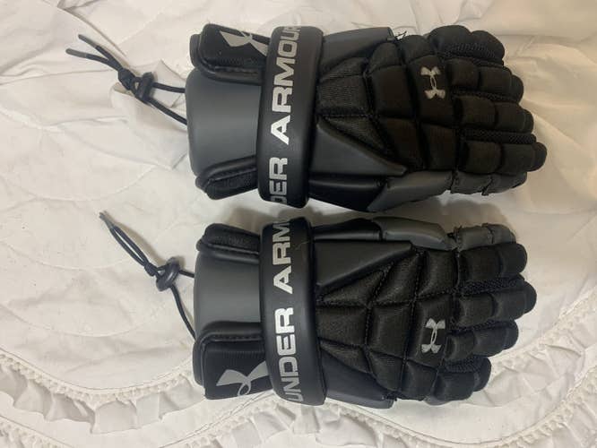 Under Armour Youth Lacrosse gloves