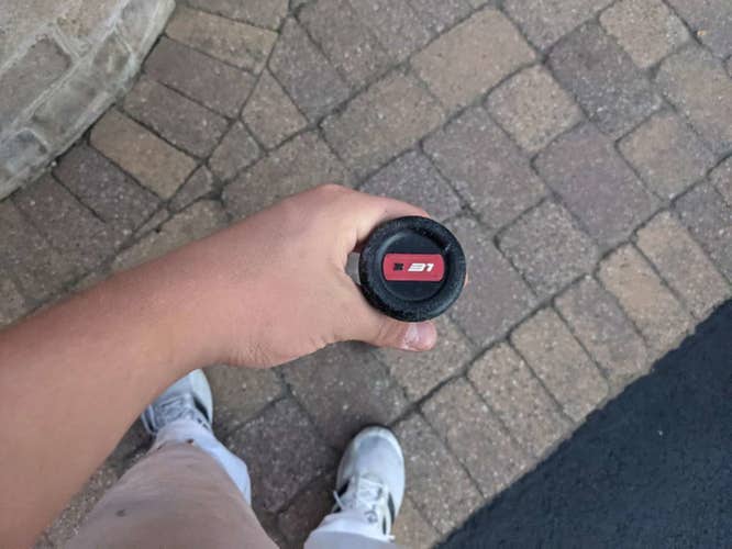 Used BBCOR Certified 2021 Marucci Hybrid Cat 9 Connect Bat (-3) 28 oz 31"