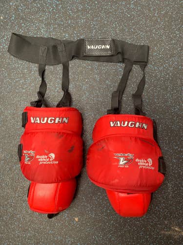 Pro Stock Vaughn V7 Pro XR goalie knee thigh guards w/garter hockey Red Pads