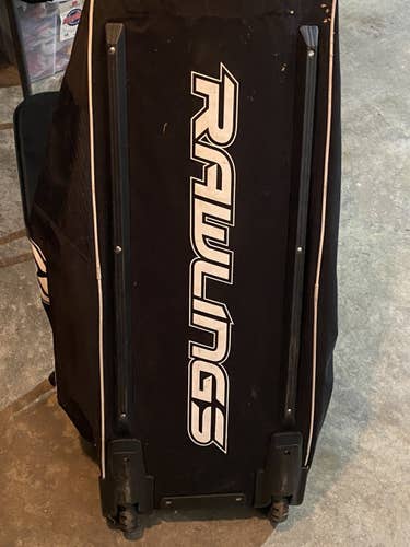 Black Used Rawlings Catcher's Bag