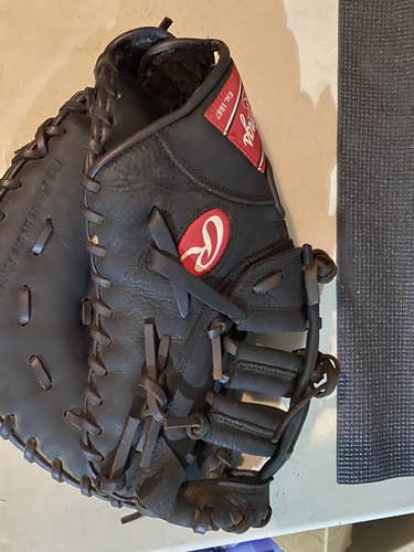 Black High School/College First Base 12.5" Baseball Glove