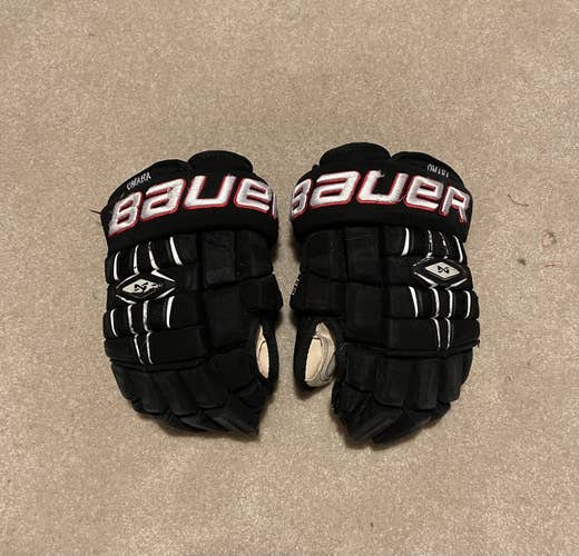 USED Bauer Nexus 1000 13” University Of Nebraska Omaha Gloves
