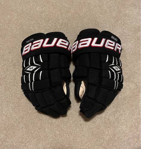 LIKE NEW Bauer Nexus 1000 14” University Of Nebraska Omaha Gloves
