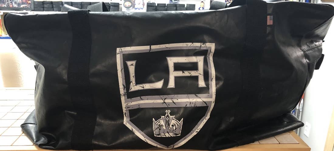 Pro Stock LA Kings Bundle Player Equipment Hockey Bag NHL with ID tag #3 + CCM LA KINGS HELMET