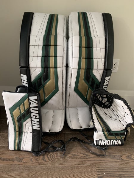 Used Senior 33" Vaughn Regular Ve8 Pro Carbon Goalie Full Set Pro Stock