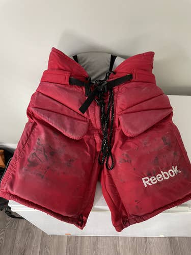 Used Red Senior Small Goalie Pants