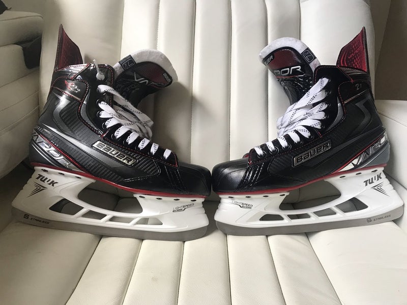 Senior Bauer Regular Width Size 7.5 Vapor X2.7 Hockey Skates
