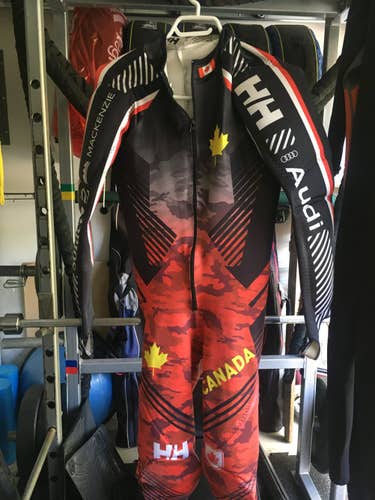 Men's New XL Helly Hansen Ski Suit FIS Legal