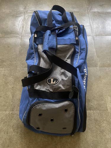 Diamond Louisville Slugger Deluxe Locker Bag