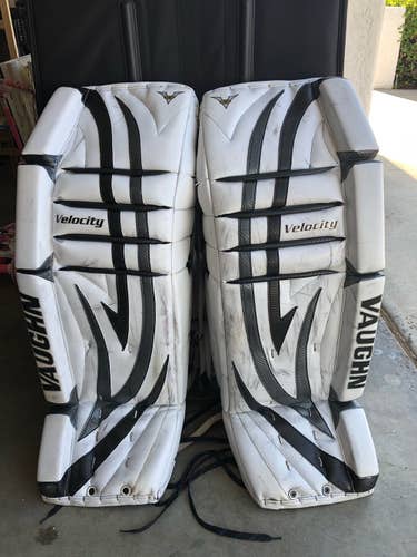 Vaughn Velocity V5 Pro 34+2" Goalie Leg Pads