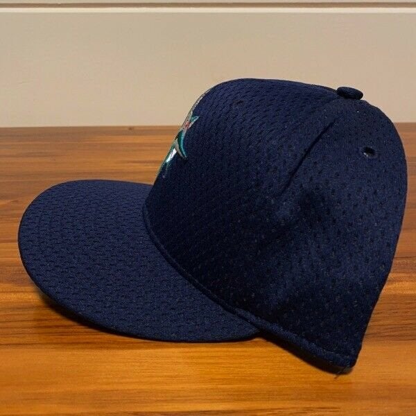 Vintage Seattle Mariners New Era Fitted Hat Size 71/2 