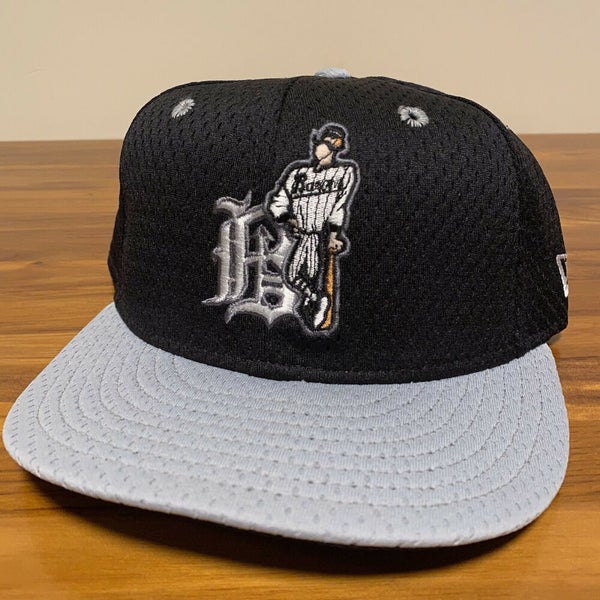 Birmingham Barons Hat Baseball Cap Fitted 7 1/2 New Era Vintage