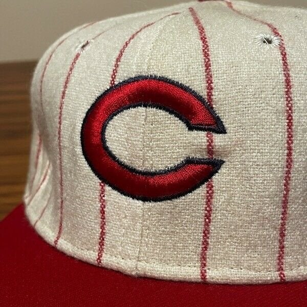 Vintage Cincinnati Reds Striped Baseball Hat 6-7/8 New Era 5950 Made in USA